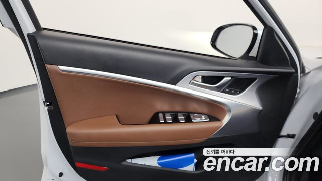 Genesis G70 2019 — photo 14