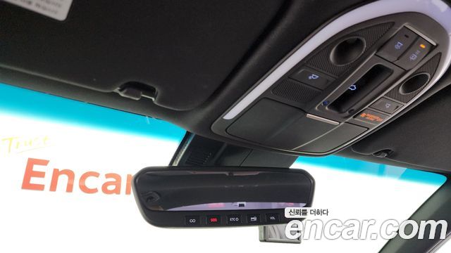 Genesis G70 2019 — photo 29