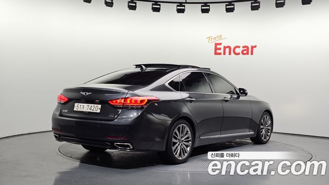 Genesis G80 2017 — photo 2