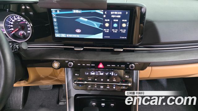 Kia Canival 2023 — photo 20