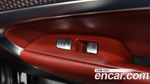 Genesis G70 2021 — photo 24