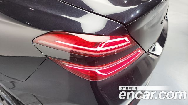 Genesis G70 2021 — photo 9