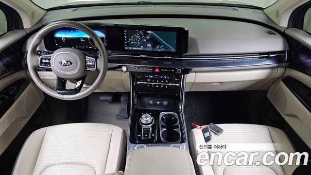 Kia Canival 2021 — photo 10