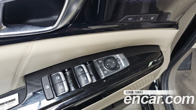 Kia Canival 2021 — photo 20