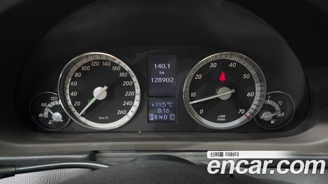 Mercedes-Benz C-Class 2006 — photo 8