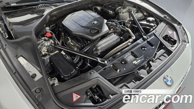 BMW 5-Series 2016 — photo 6