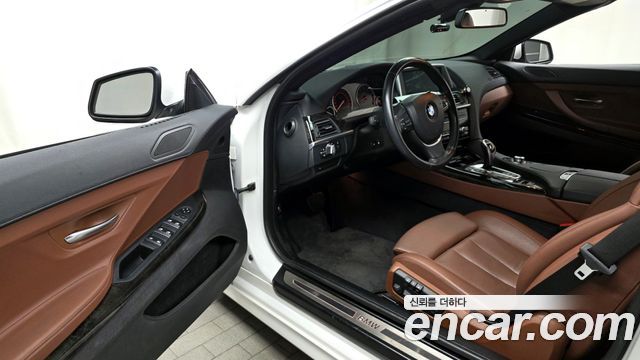 BMW 6-Series 2012 — photo 11