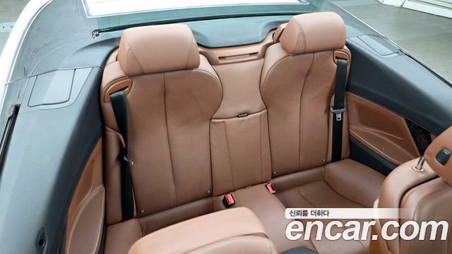 BMW 6-Series 2012 — photo 12