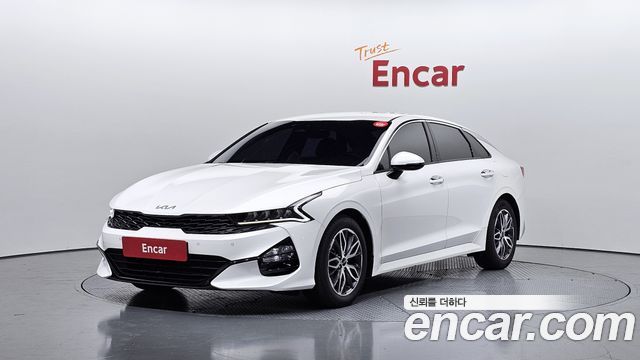 Kia K5 2023 — photo 1