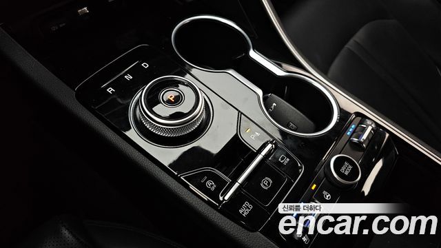 Kia K5 2023 — photo 9