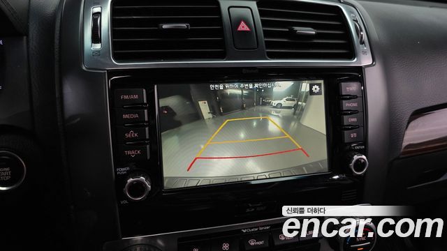 Kia Mohave 2017 — photo 21