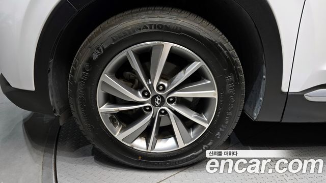 Hyundai Santafe 2020 — photo 5