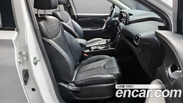 Hyundai Santafe 2020 — photo 17
