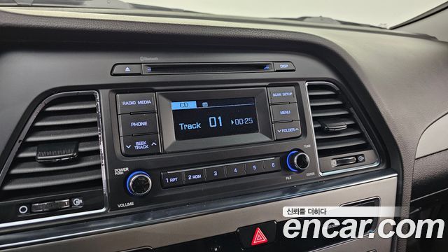 Hyundai Sonata 2015 — photo 22