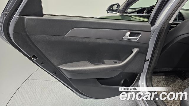 Hyundai Sonata 2015 — photo 15