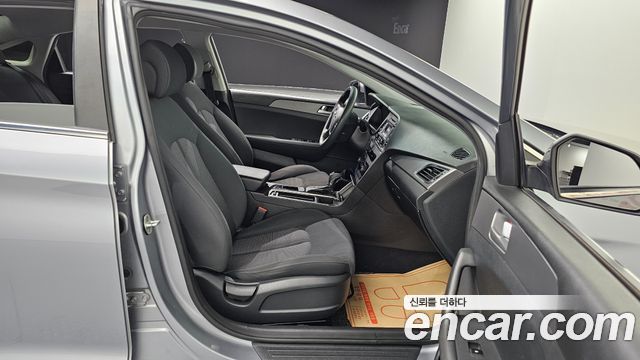 Hyundai Sonata 2015 — photo 16