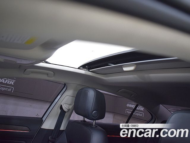 Volkswagen Passat 2018 — photo 14