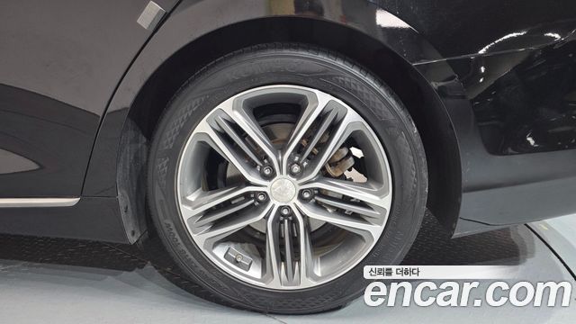 Hyundai Grandeur 2019 — photo 7
