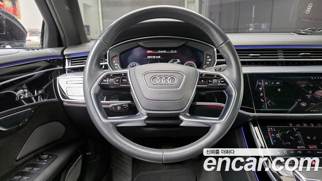 Audi A8 2020 — photo 19