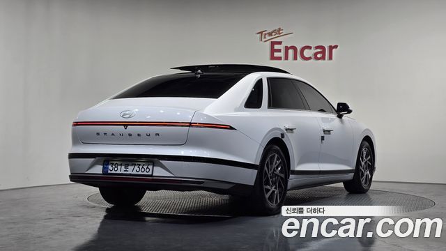 Hyundai Grandeur 2023 — photo 2