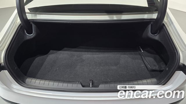 Hyundai Grandeur 2023 — photo 26