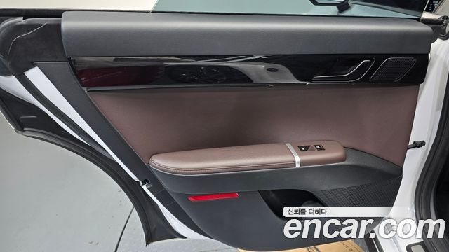 Hyundai Grandeur 2023 — photo 15