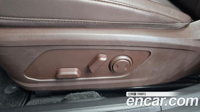 Hyundai Grandeur 2023 — photo 31