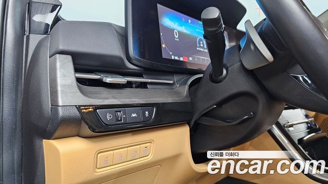 Kia Canival 2023 — photo 21