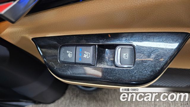 Kia Canival 2023 — photo 23