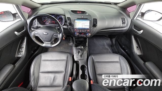 Kia K3 2015 — photo 7