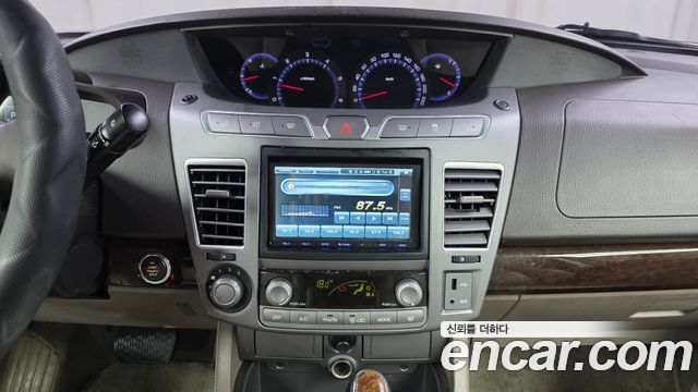 KG Mobility KORANDO 2014 — photo 20