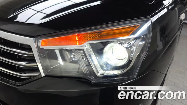 KG Mobility KORANDO 2014 — photo 8