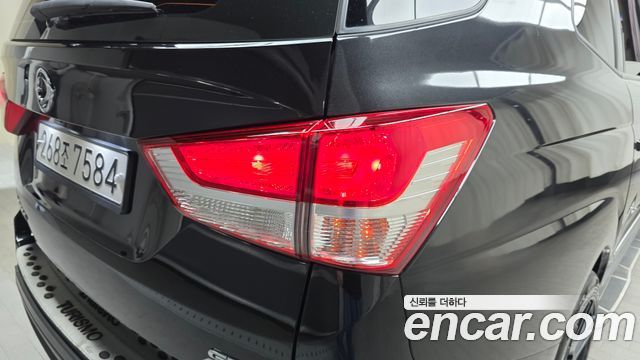 KG Mobility KORANDO 2014 — photo 9