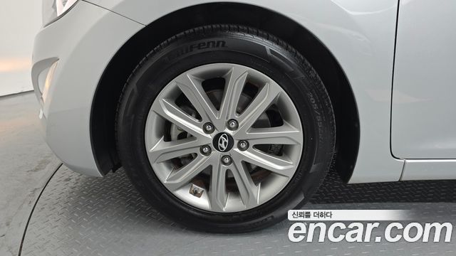 Hyundai AVANTE 2015 — photo 5