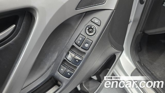 Hyundai AVANTE 2015 — photo 16