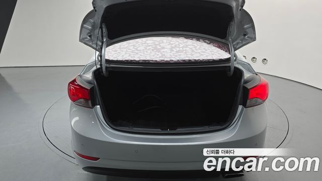 Hyundai AVANTE 2015 — photo 20