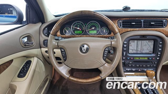 Jaguar S-TYPE 2008 — photo 19