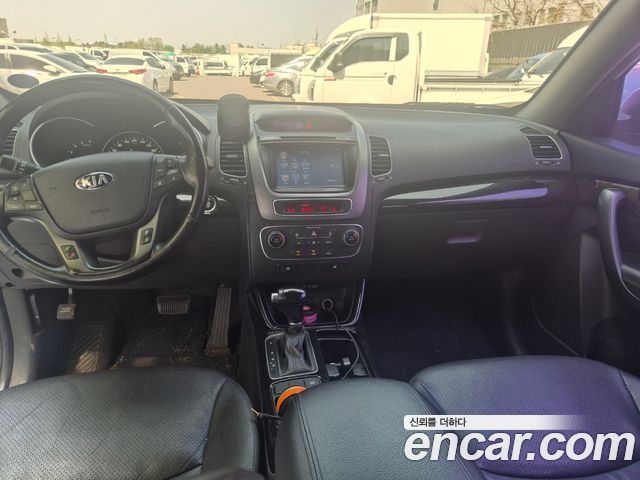 Kia Sorento 2013 — photo 10