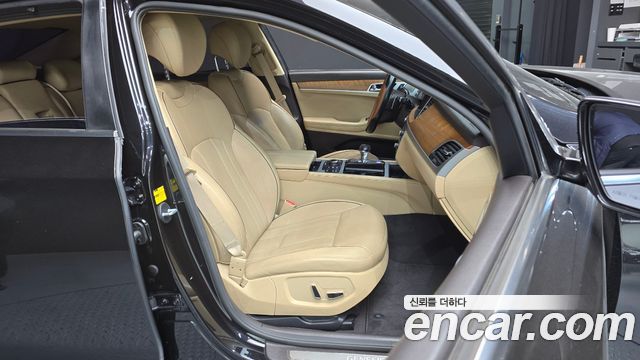 Genesis G80 2018 — photo 12