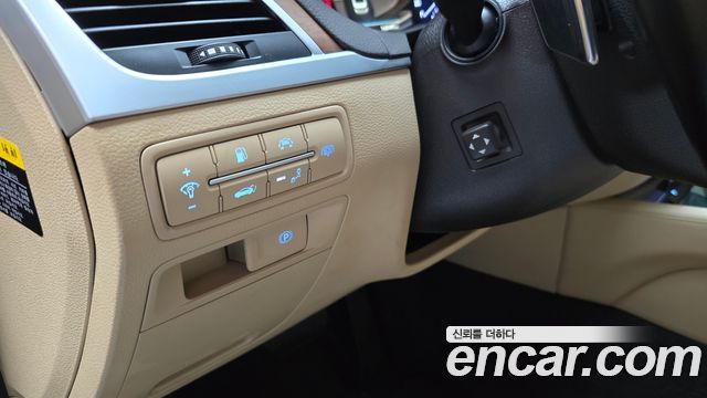 Genesis G80 2018 — photo 14