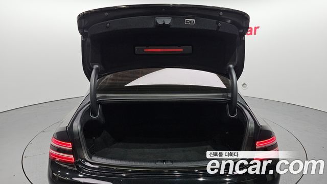 Genesis G80 2021 — photo 20