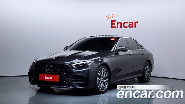 Mercedes-Benz E-Class 2021 — photo 1