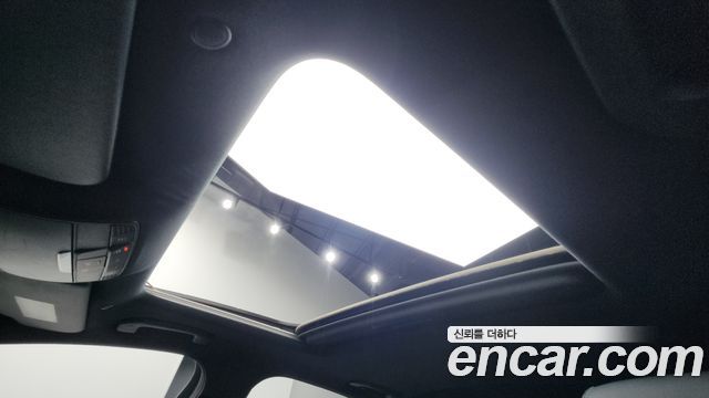 Mercedes-Benz E-Class 2021 — photo 18