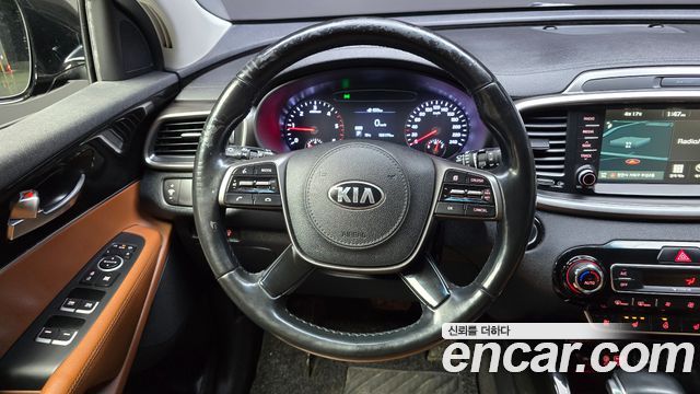 Kia Sorento 2018 — photo 13
