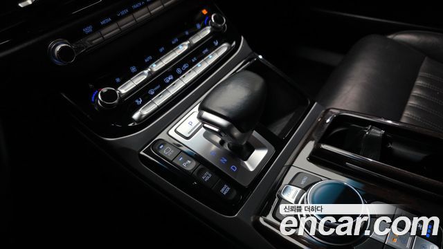 Genesis EQ900 2018 — photo 9