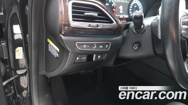 Genesis EQ900 2018 — photo 14