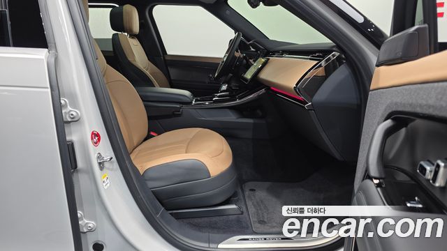 Land Rover Range Rover Sport 2025 — photo 3