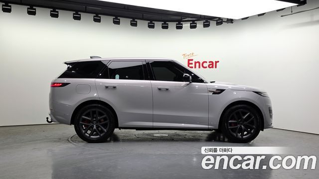 Land Rover Range Rover Sport 2025 — photo 6