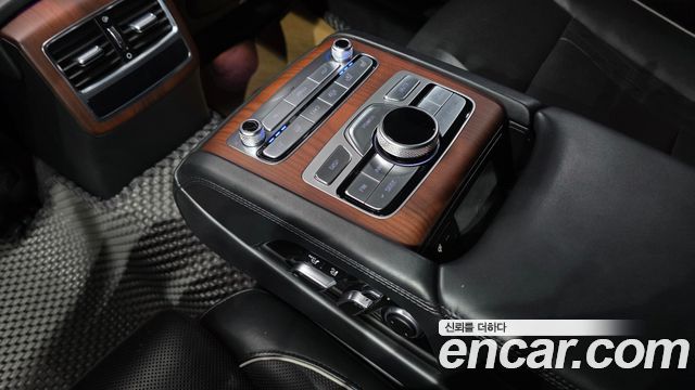 Kia K9 2019 — photo 24