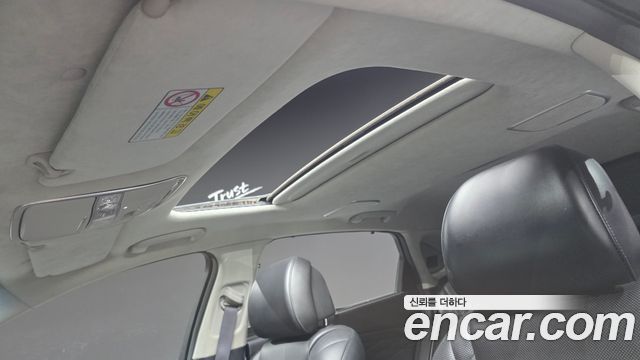 Kia K9 2019 — photo 25
